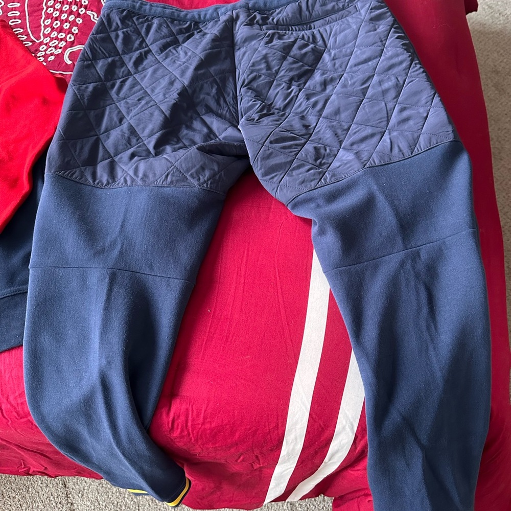 🔥🔥 Rare Polo by Ralph Lauren Yellow and Black Hoodie/Jogger Pants matching hat - Picture 8 of 11